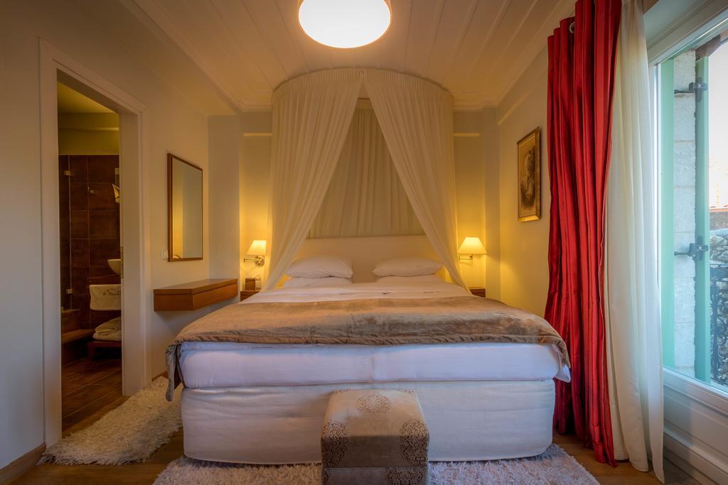 Enastron Guesthouse Димицана Экстерьер фото